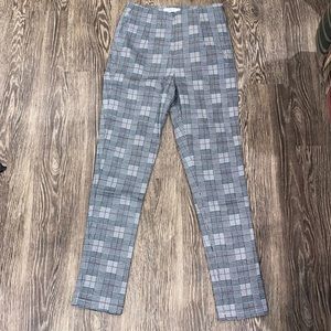 Abercrombie straight leg plaid pants. Size small